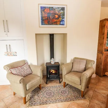 Holiday home Rowantree