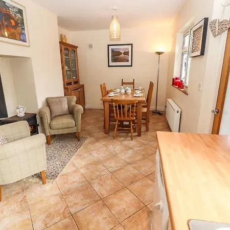 Rowantree * Killarney