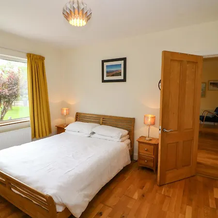 Holiday home Rowantree